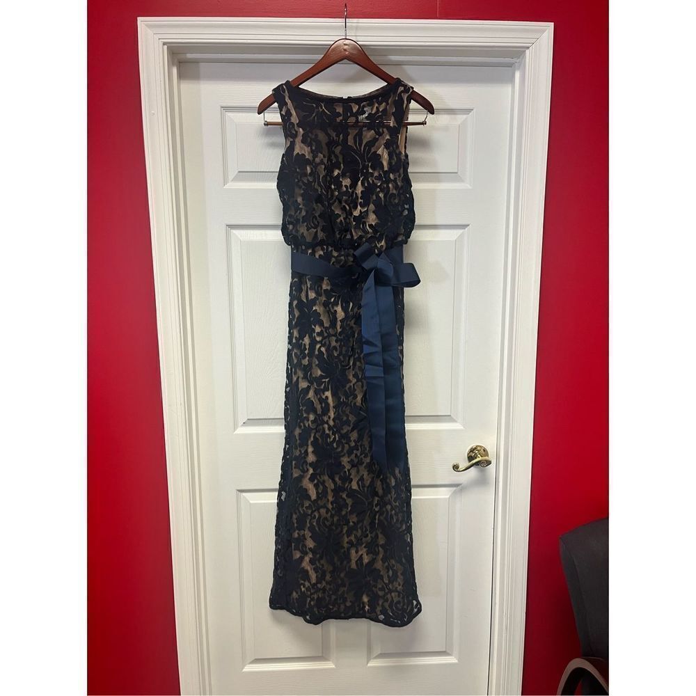 Cache Navy Lace & Nude Bow Belt Gown Maxi Dress Formal Wedding Dress sz 4 EUC
